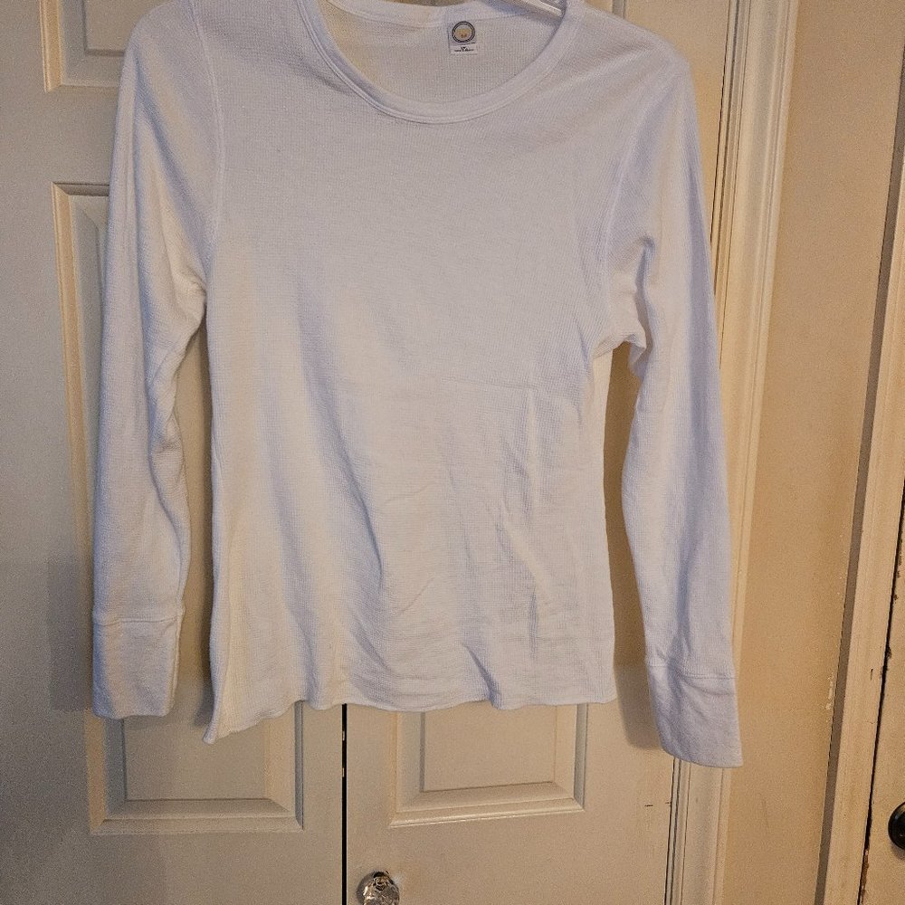 Branded Bull Tee.  Looks more like a Snall than XL